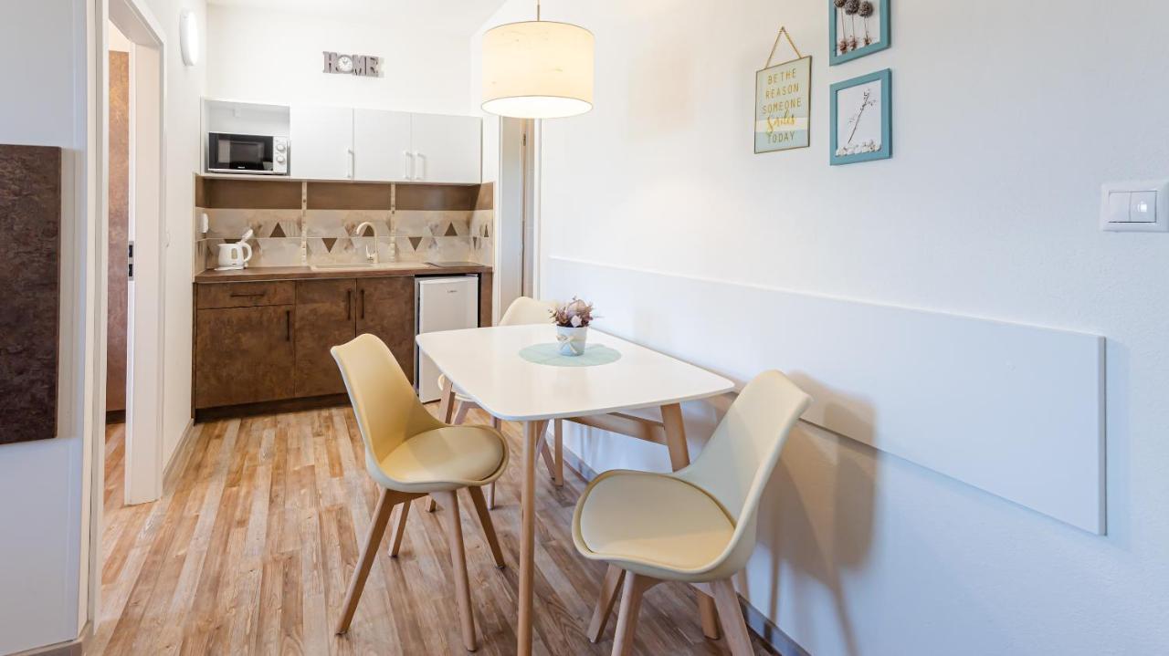 Apartman Valnela 벨카 롬니차 외부 사진