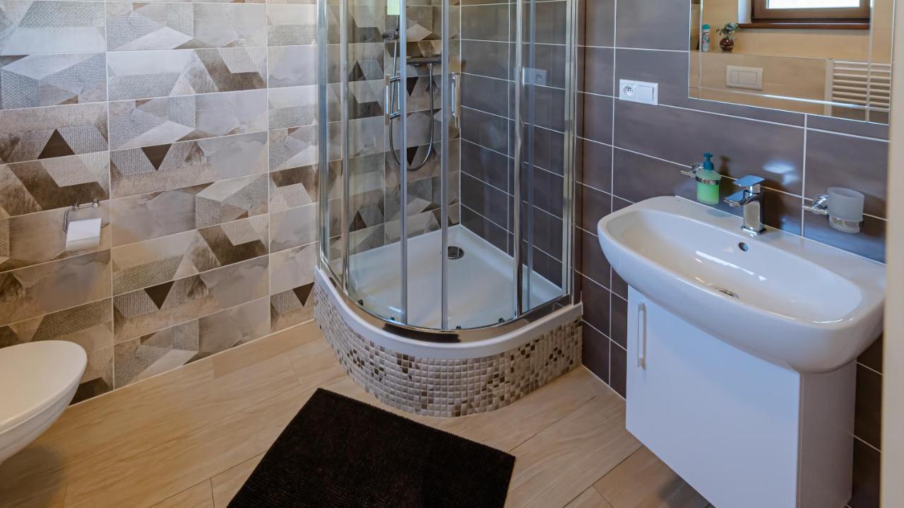 Apartman Valnela 벨카 롬니차 외부 사진
